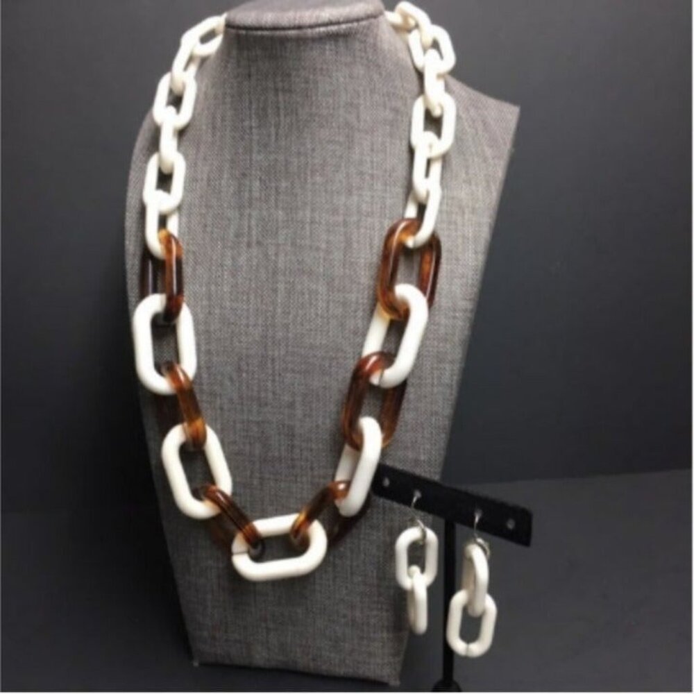 Chain Link Necklace Earrings 22 In White Brown Acrylic Statement Dangle Pierced